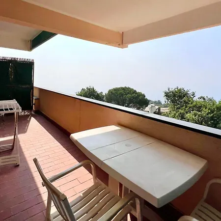 Bilocale Con Piscina Condominiale *