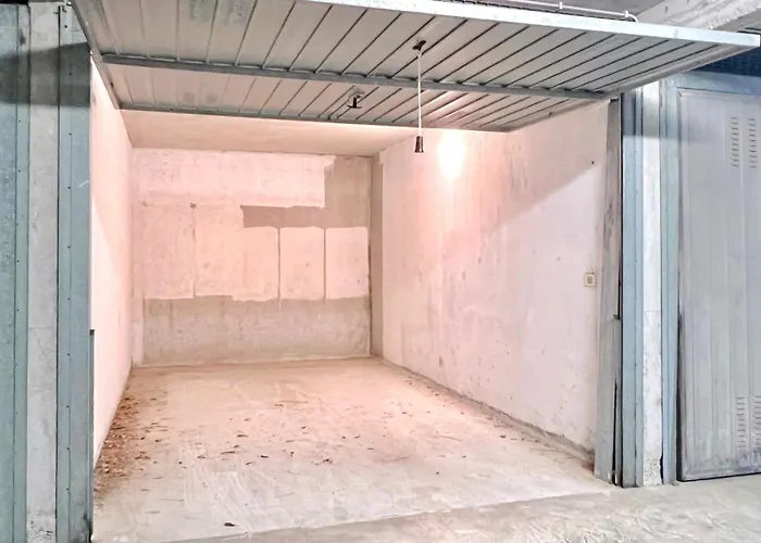 Bilocale Con Piscina Condominiale *