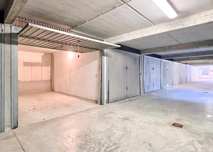 Bilocale Con Piscina Condominiale *