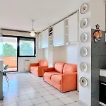 Bilocale Con Piscina Condominiale *