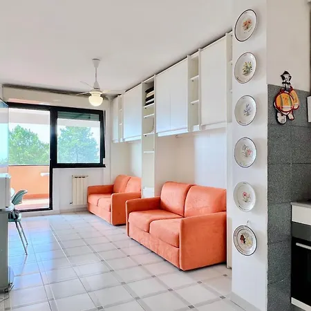 Bilocale Con Piscina Condominiale *