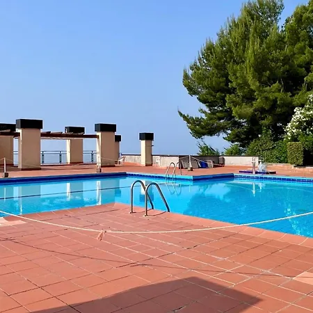 Apartment Bilocale Con Piscina Condominiale *